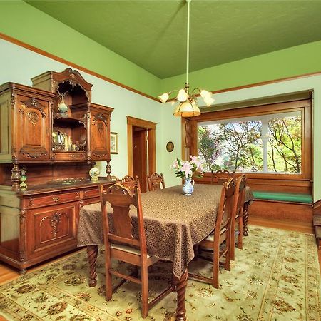 The Pink Mansion Bed & Breakfast Calistoga Bagian luar foto